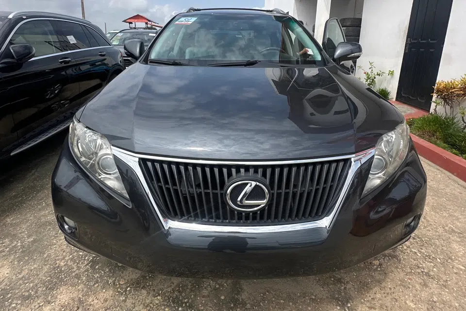 2010 Lexus Rx 350 full option — photo 2