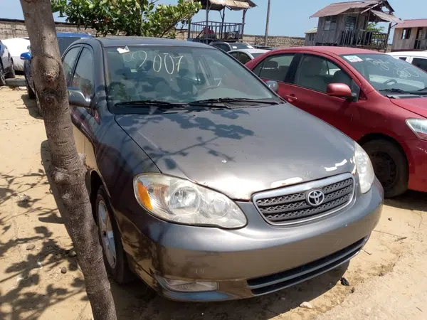 2006 Toyota Corolla photos, price and features