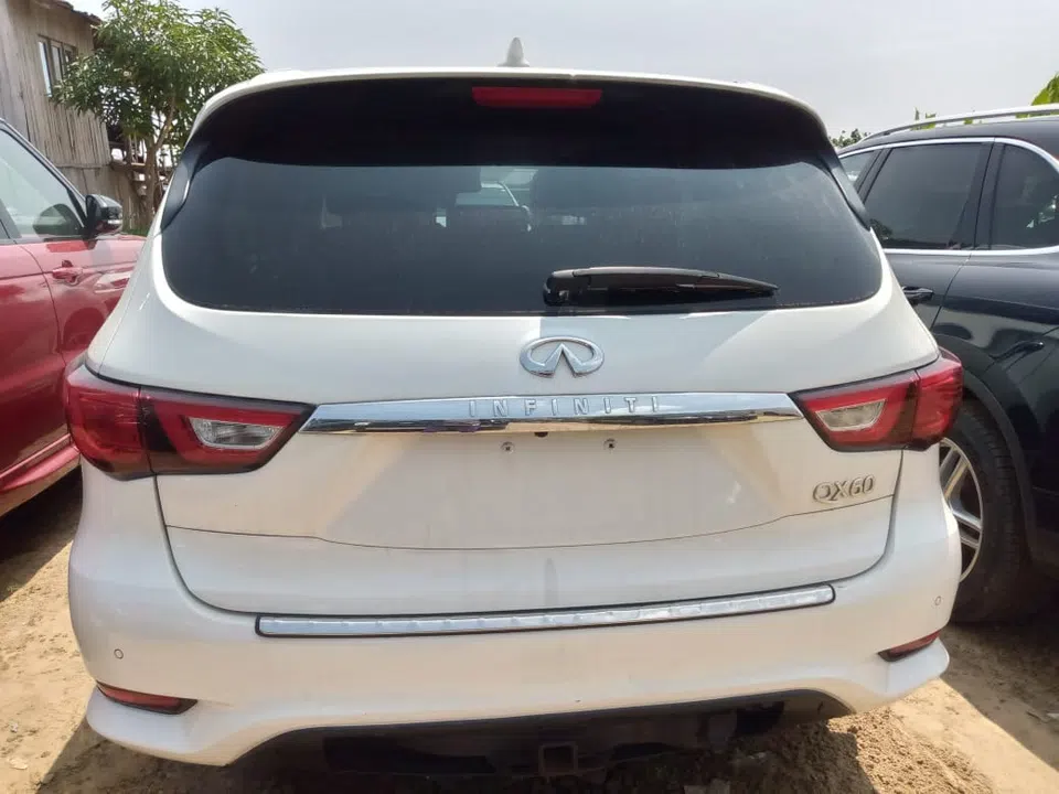 2017 Infiniti Qx60 — photo 3