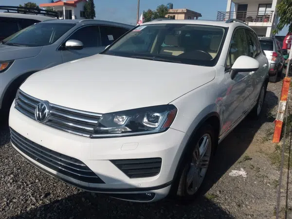2015 Volkswagen Touareg – photos, prix et caractéristiques