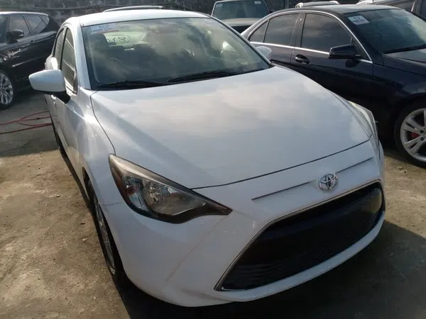 2018 Toyota Yaris Ia – photos, prix et caractéristiques