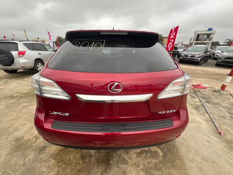 2010 Lexus Rx — photo 2