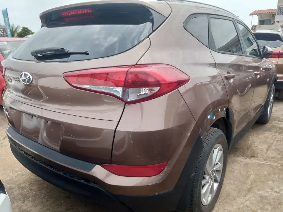 2016 Hyundai Tucson — photo 2