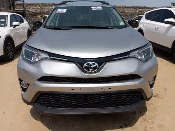 2017 Toyota Rav4 – photos, prix et caractéristiques