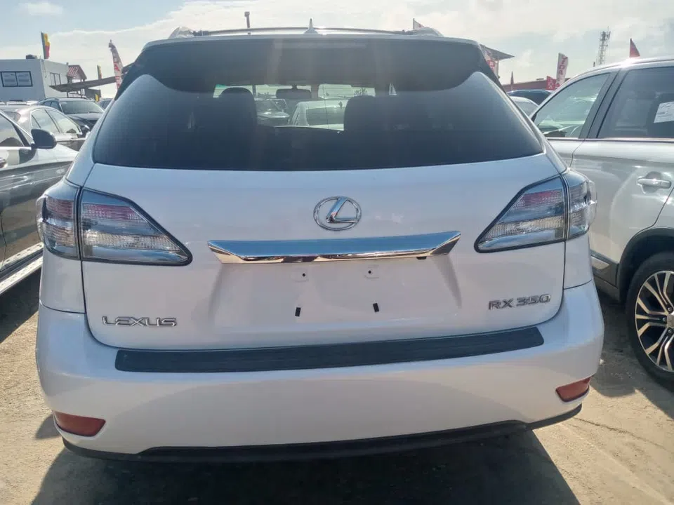 2010 Lexus Rx350 — photo 3