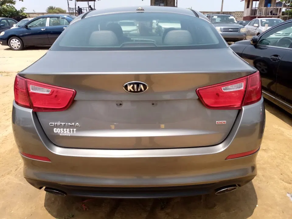 2015 Kia Optima — photo 2
