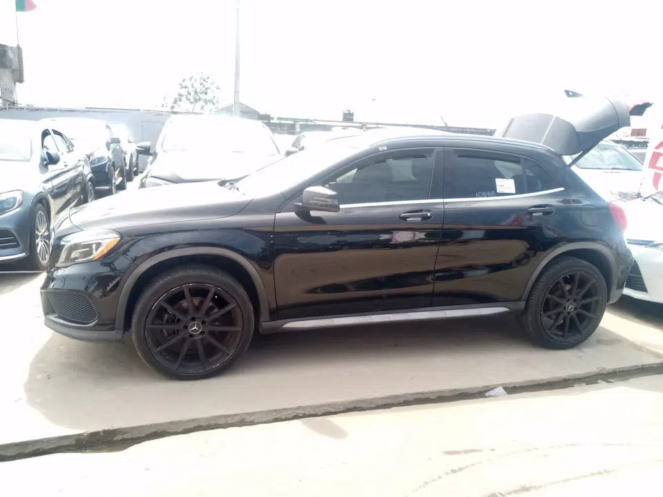 2018 Mercedes-Benz Gla 250 — photo 2