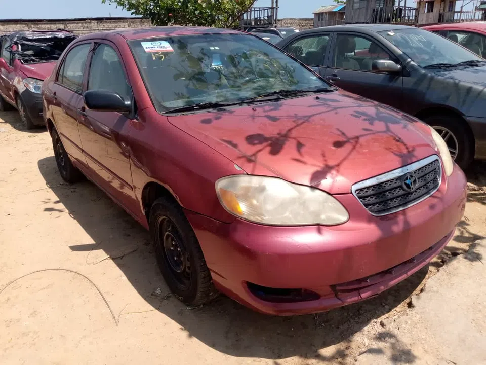 2005 Toyota Corolla