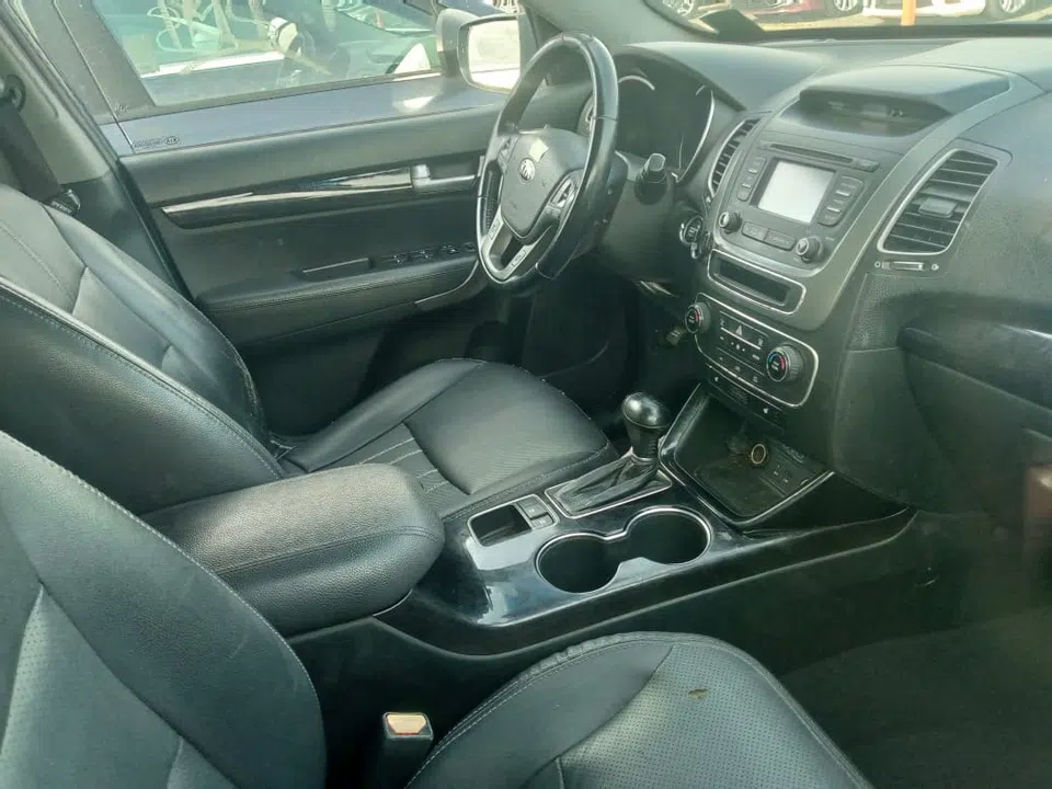 2014 Kia Sorento — photo 3