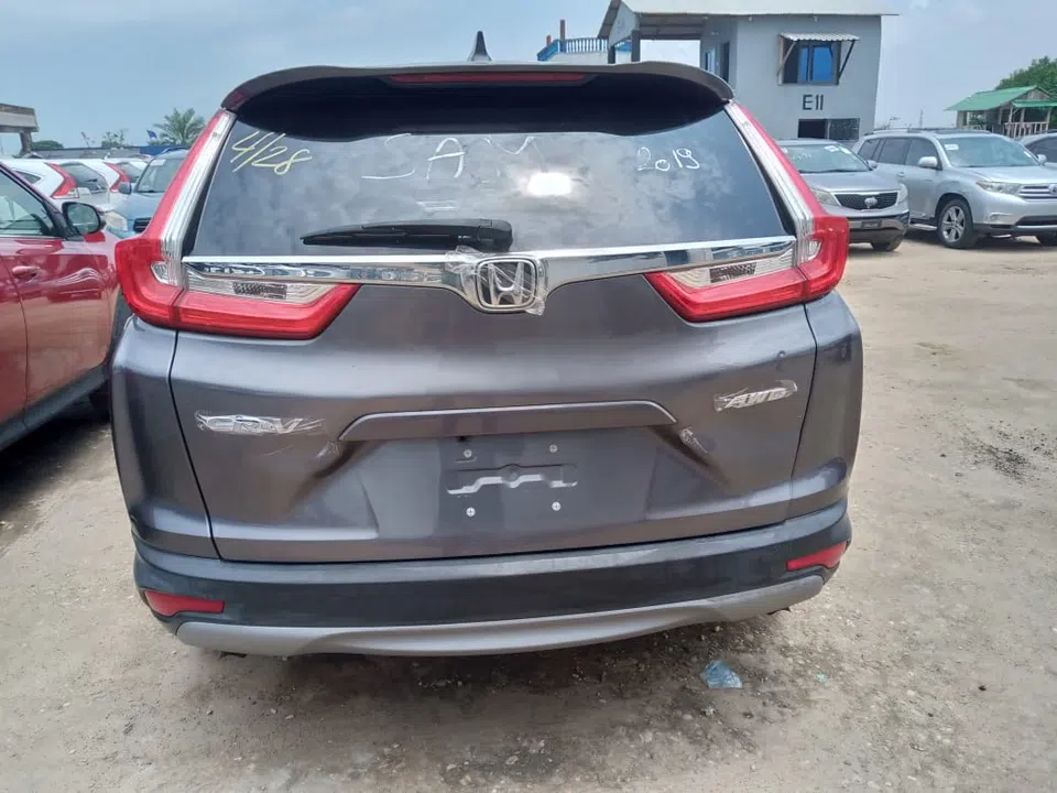 2019 Honda Cr-V — photo 2