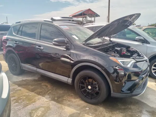 2016 Toyota Rav4 – photos, prix et caractéristiques
