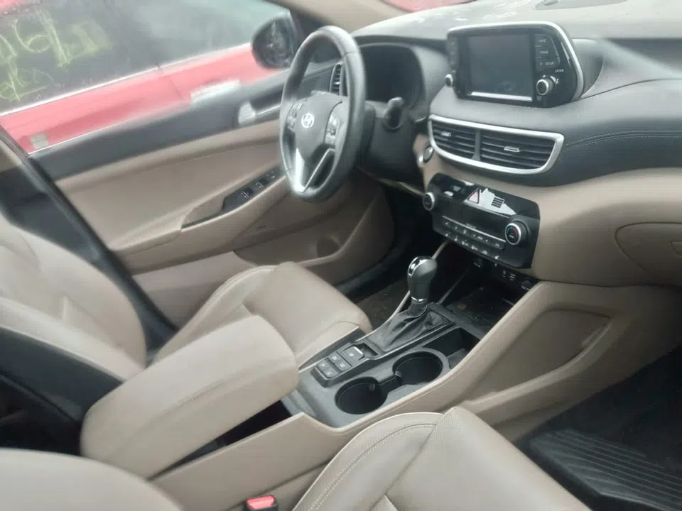 2021 Hyundai Tucson — sold vehicle — photo 2