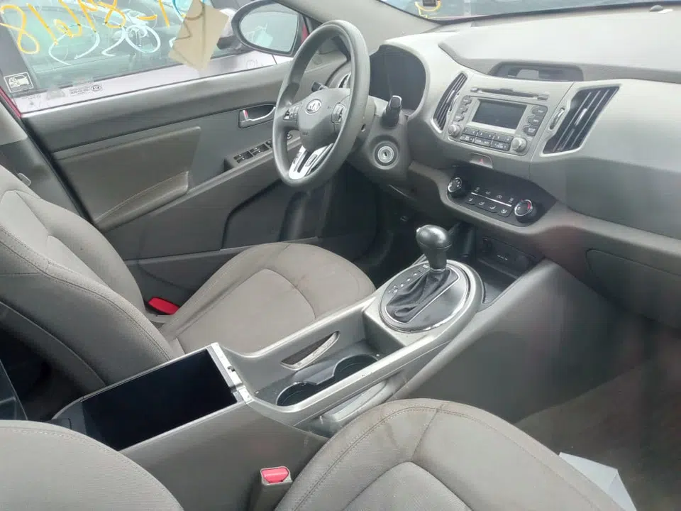 2013 Kia Sportage — photo 2