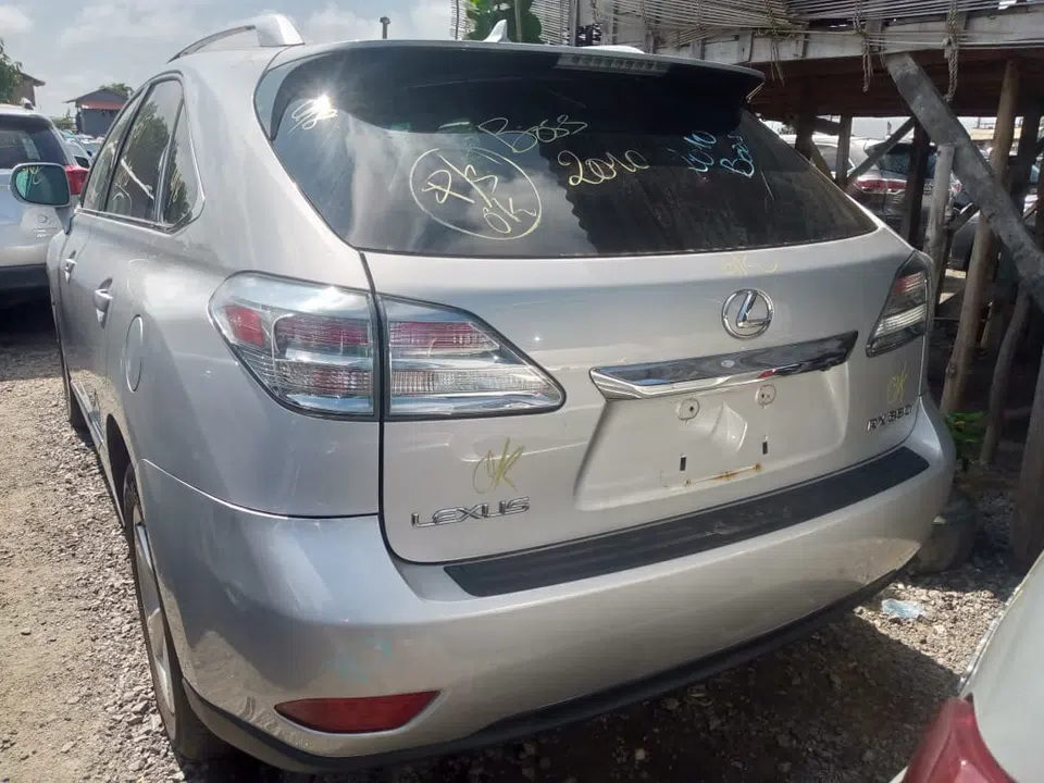 2010 Lexus Rx — sold vehicle — photo 3