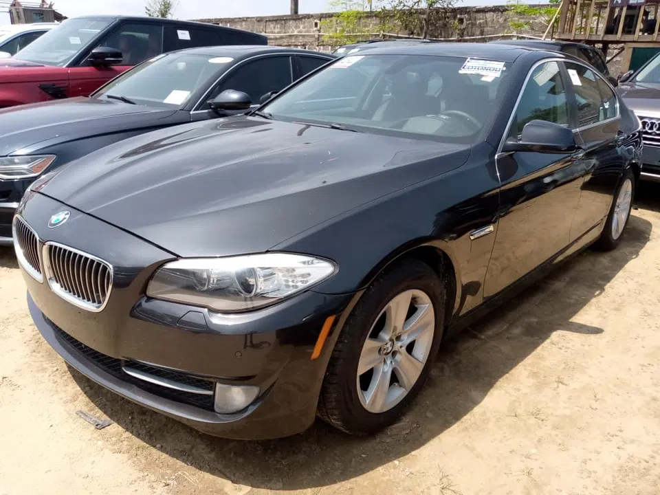 2013 Bmw 528xi — photo 2