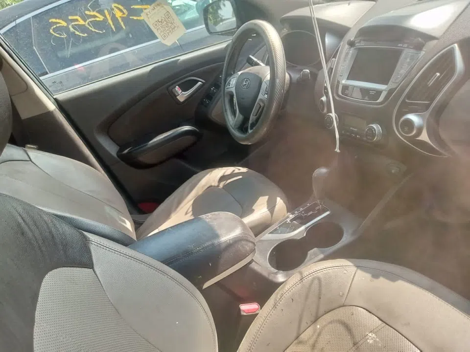 2013 Hyundai Tucson — photo 2