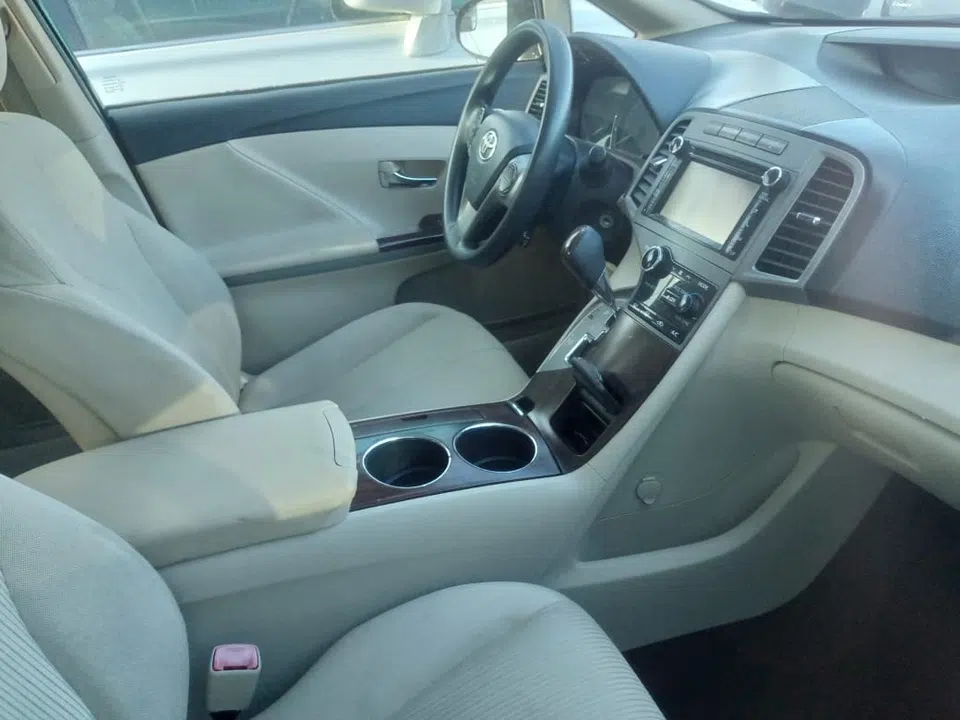 2013 Toyota Venza — photo 3