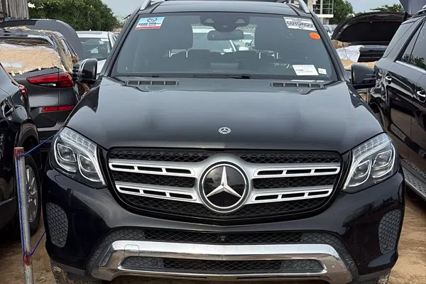 2018 Mercedes-Benz Gls 450 – photos, prix et caractéristiques