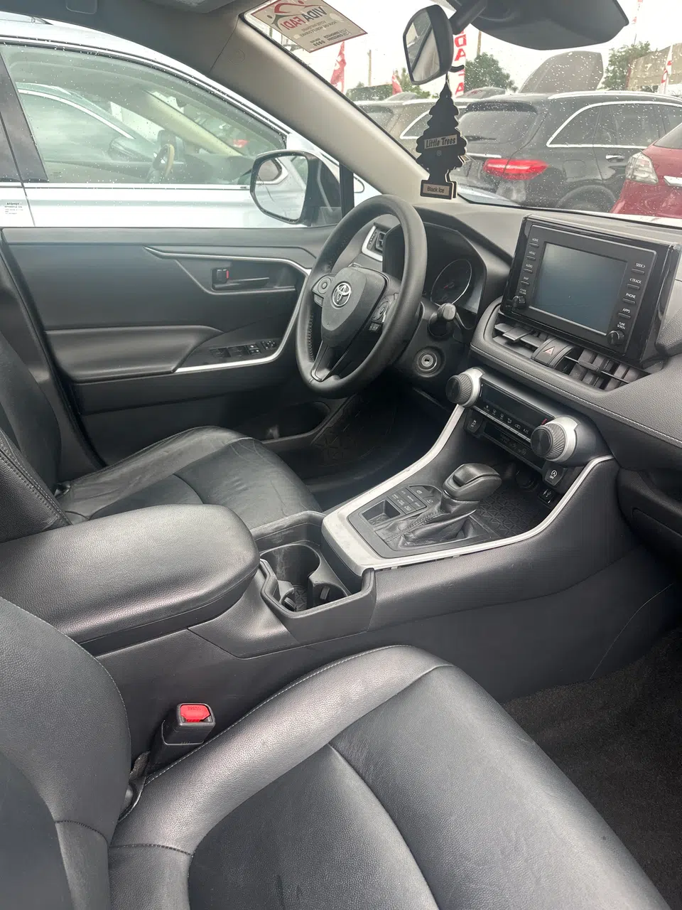 Toyota Rav4 le — photo 2