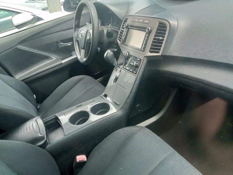 2014 Toyota Venza — photo 3