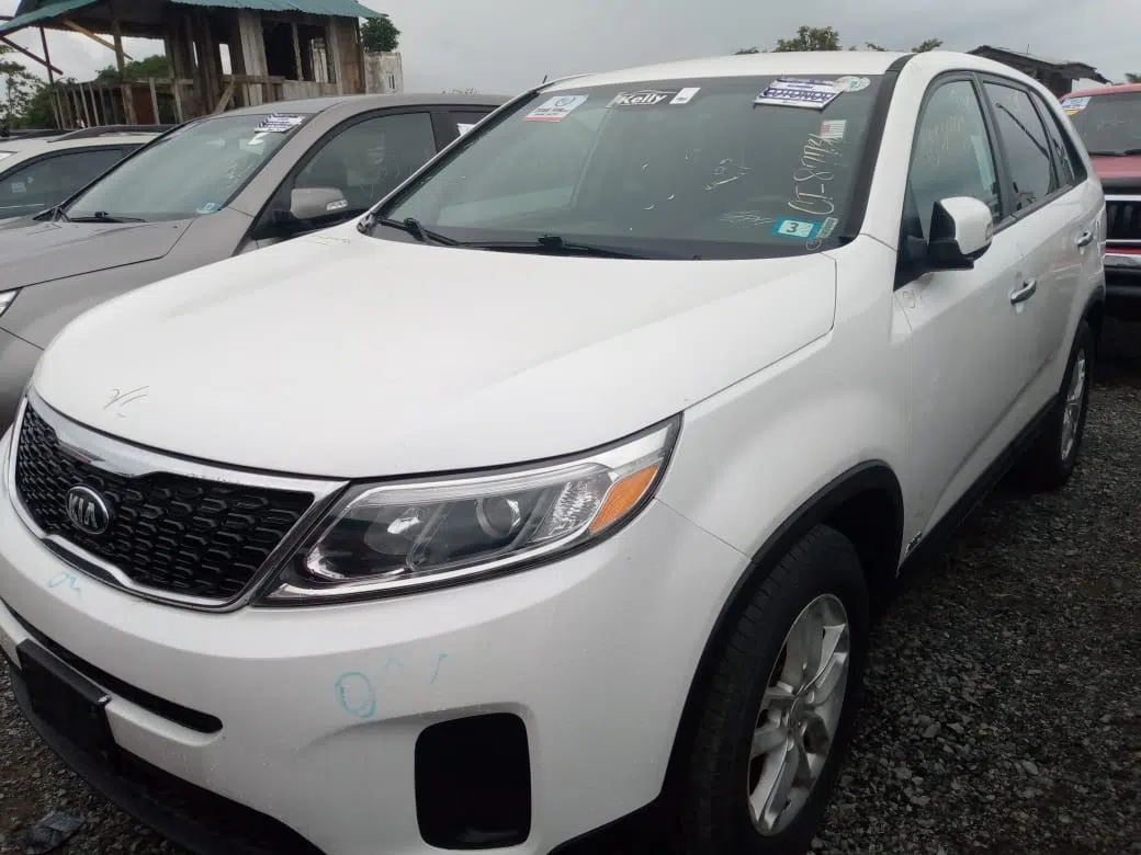 2015 Kia Sorento — photo 1