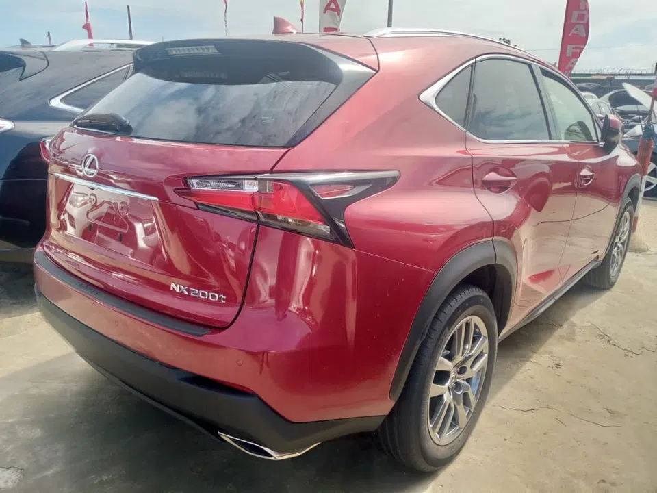 2002 Lexus Nx 200t — photo 3