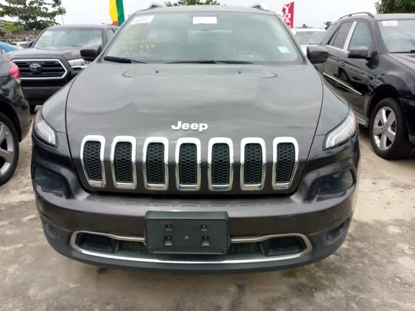 2015 Jeep Cherokee – photos, prix et caractéristiques
