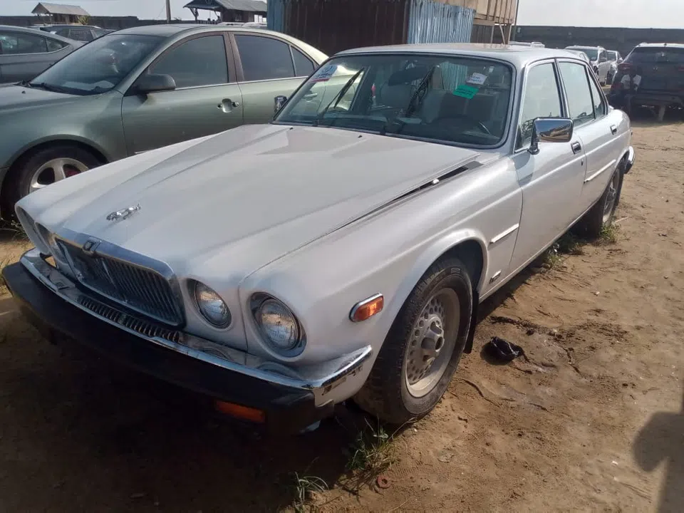 1986 Jaguar Non