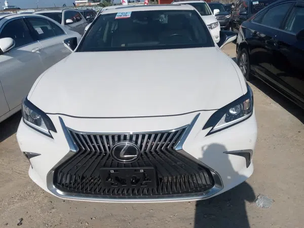 2019 Lexus Es 350 – photos, prix et caractéristiques
