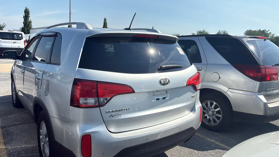 2014 Kia Sorento limited — photo 2