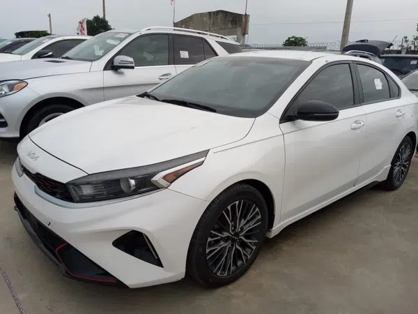 2022 Kia Forte – photos, prix et caractéristiques
