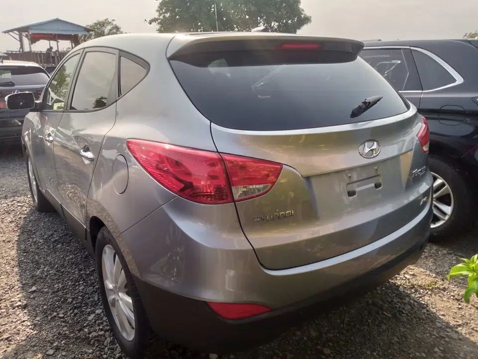 2012 Hyundai Tucson gls — photo 2