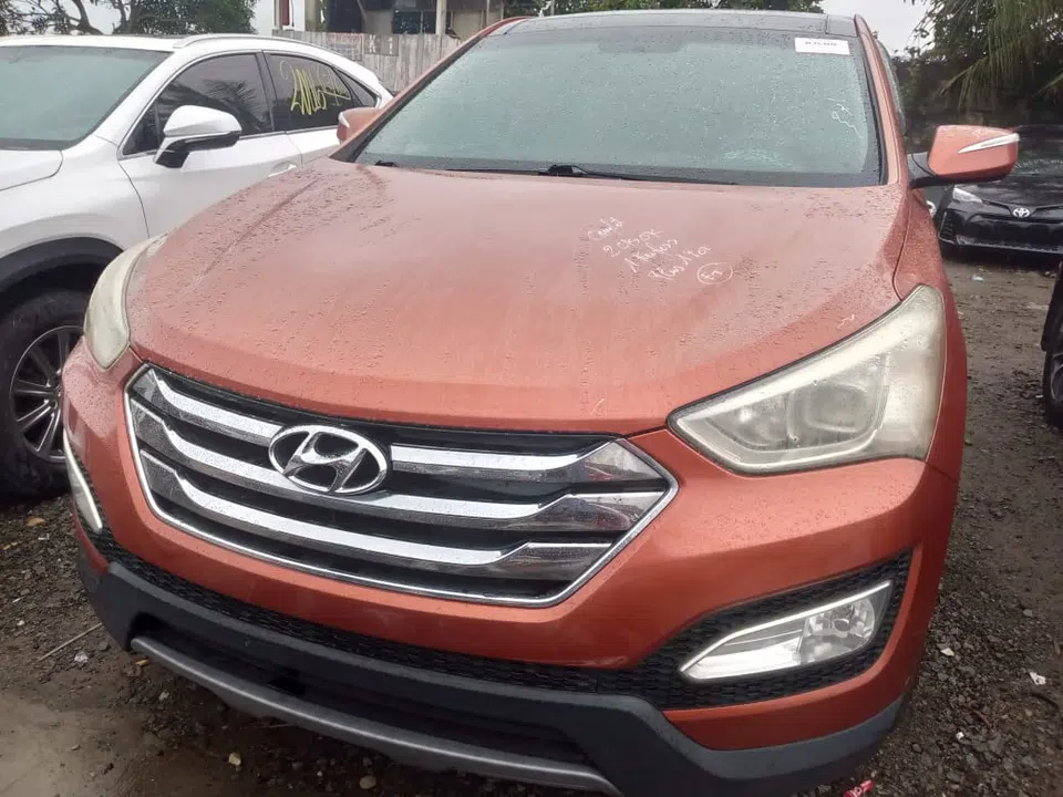 2013 Hyundai Santa Fe Sport — photo 2