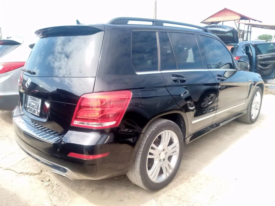 2013 Mercedes-Benz C 350 — photo 3