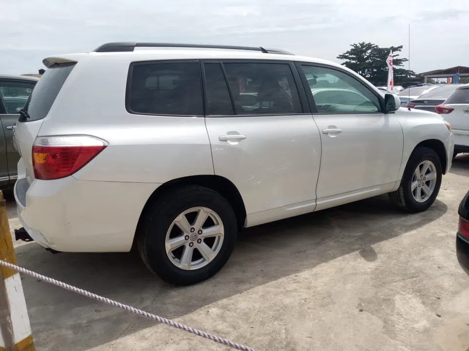 2014 Toyota Highlander — photo 3