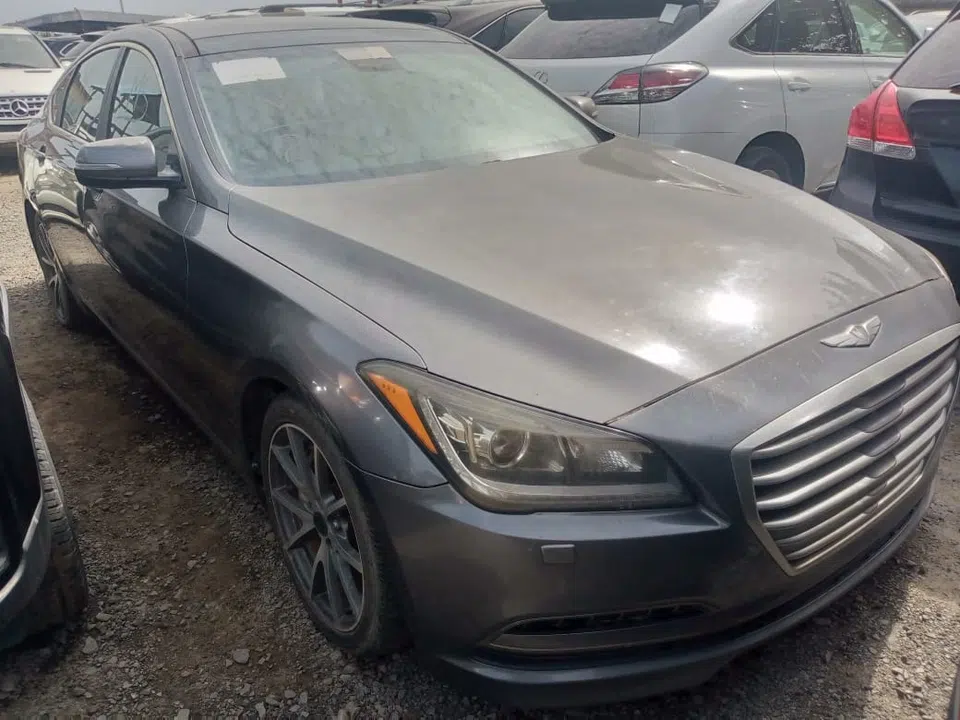 2015 Hyundai Genesis