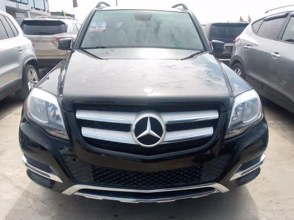 2013 Mercedes-Benz C 350 – photos, prix et caractéristiques
