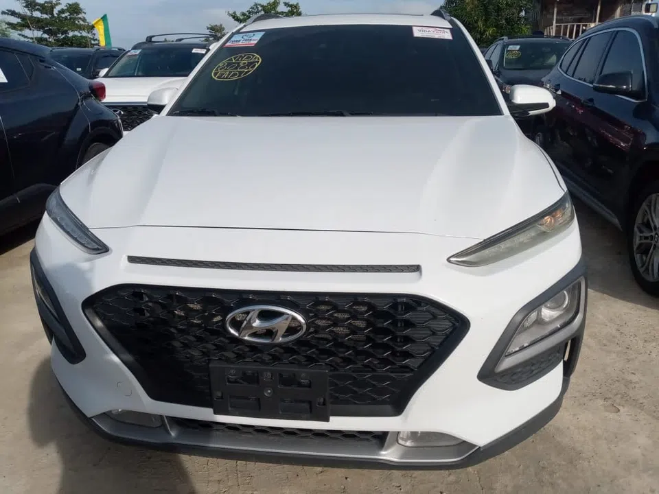 2020 Hyundai Kona — photo 2