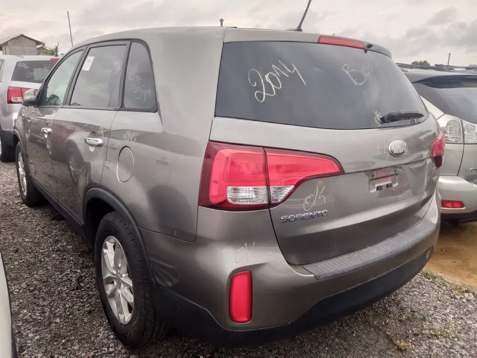2014 Kia Sorento — photo 3