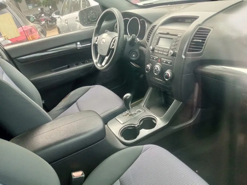 2012 Kia Sorento — photo 3