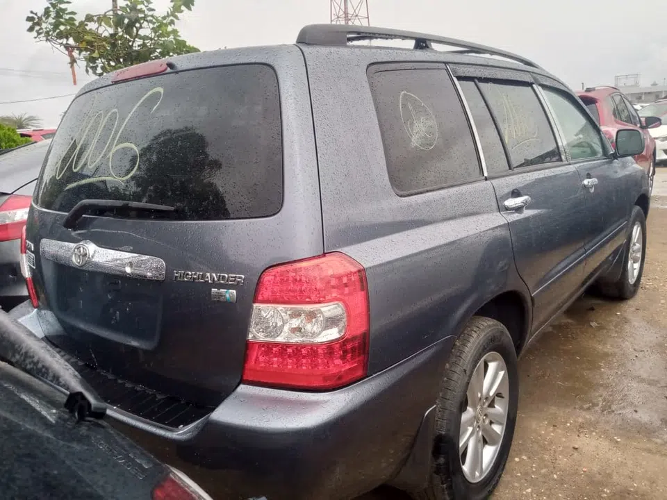 2006 Toyota Highlander — photo 2