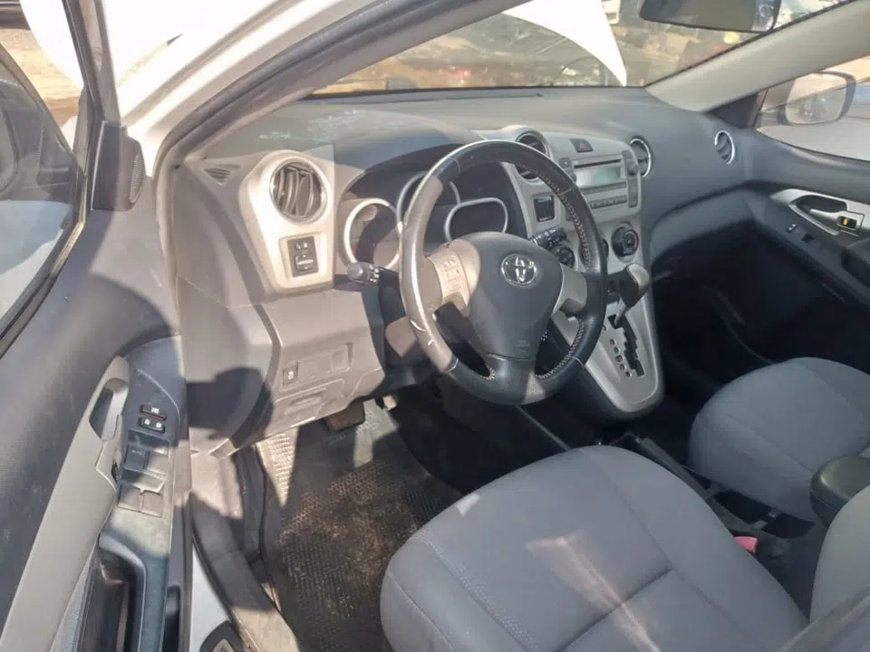 2009 Toyota Corolla Matrix — photo 3