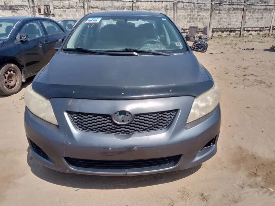 2009 Toyota Corolla — photo 3