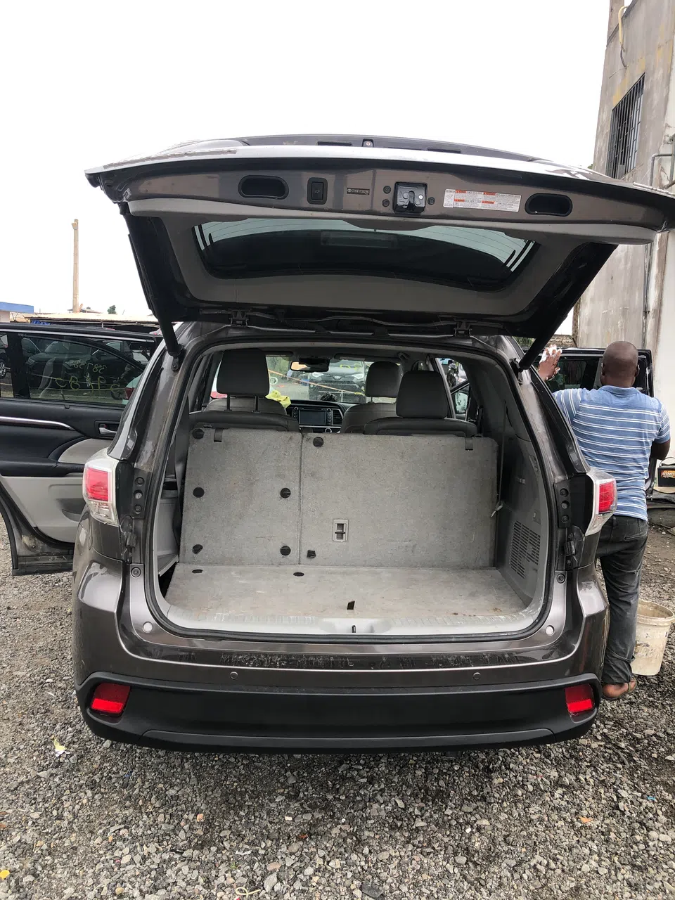 2014 Toyota Highlander — photo 3