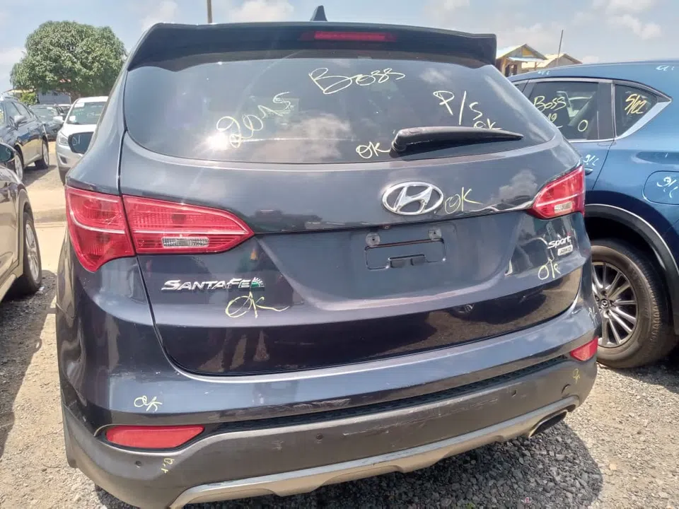 2015 Hyundai Santa Fe Sport — photo 3