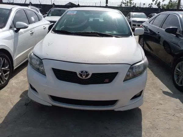 2010 Toyota Corolla – photos, prix et caractéristiques