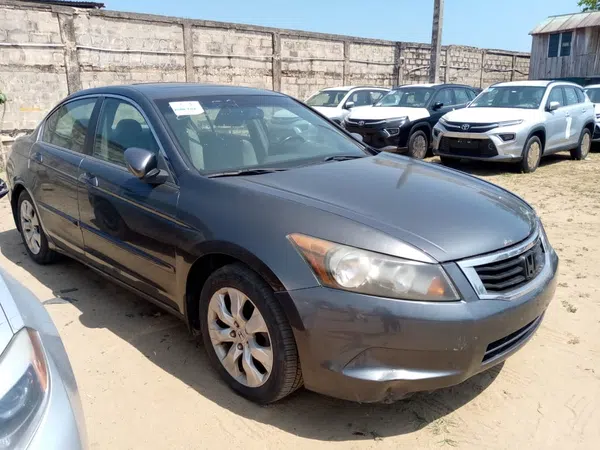 2009 Honda Accord photos, price and features