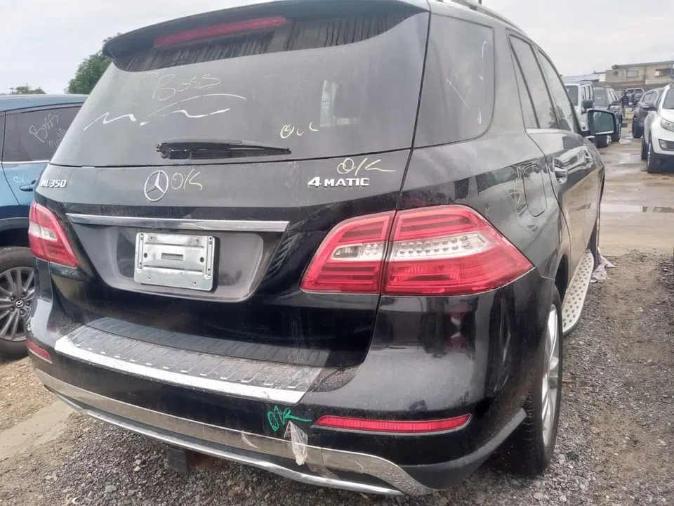 2015 Mercedes-Benz Ml-Class — photo 2