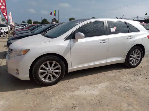 2010 Toyota Venza – photos, prix et caractéristiques