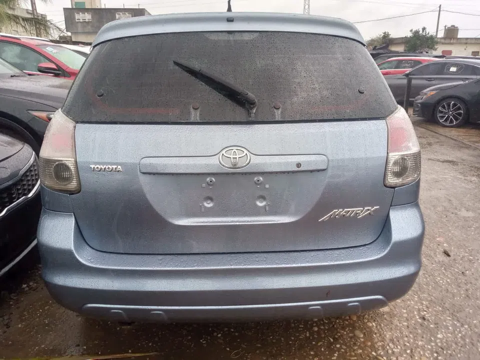 2005 Toyota Corolla Matrix — sold vehicle — photo 2